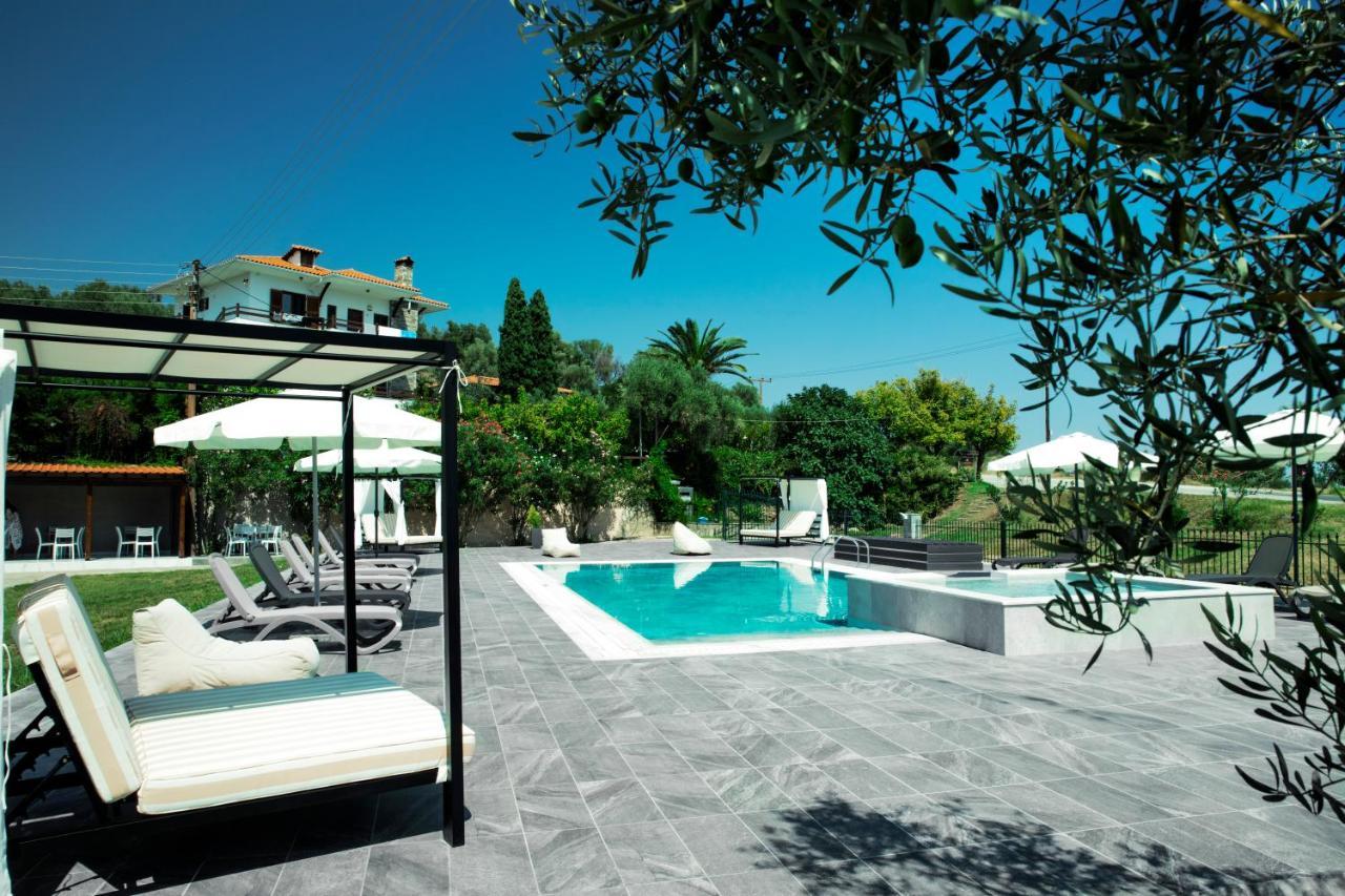 4-You Residence Ayios Nikolaos Bagian luar foto