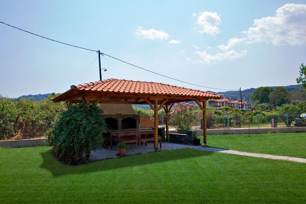 4-You Residence Ayios Nikolaos Bagian luar foto